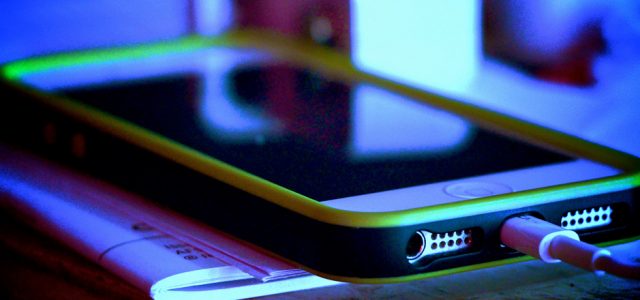 To stop flash mobs, parents must step into the world of social media