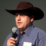 MOVE vs. The Bundys in black and white